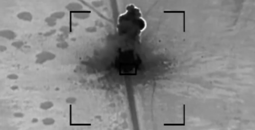 Yemeni Air Force Bombs Declared Kill Zone Around Mokha and Dhubab